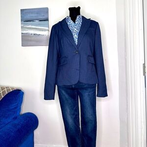 Banana Republic suit jacket navy herringbone pattern size 2